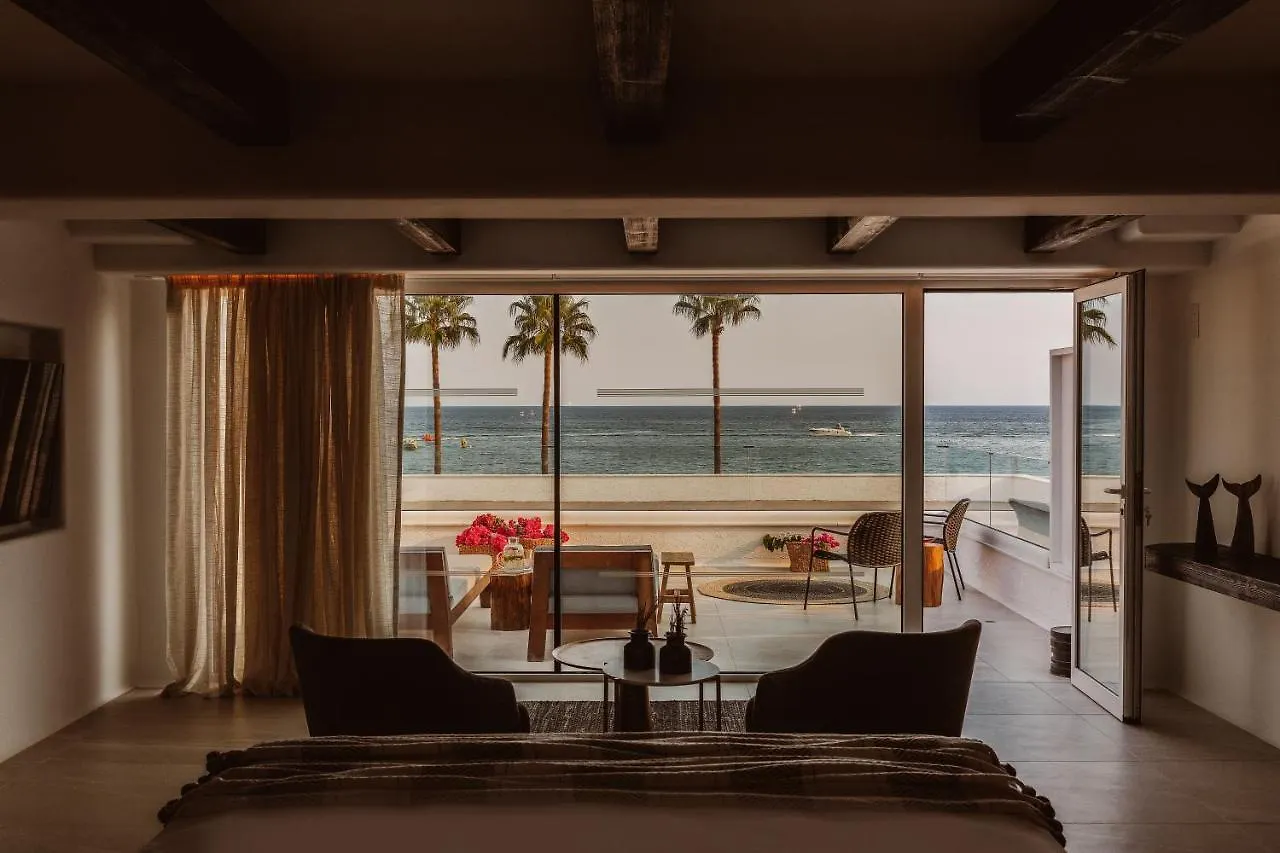 Kaliva Suites - Adults Only أيا نابا